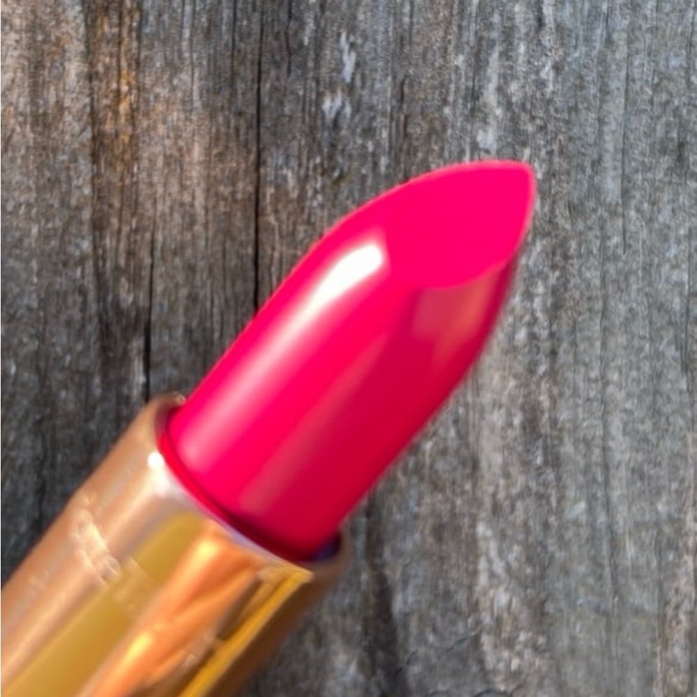 Charlotte Tilbury KISSING Lipstick Velvet Underground * DISCONTINUED